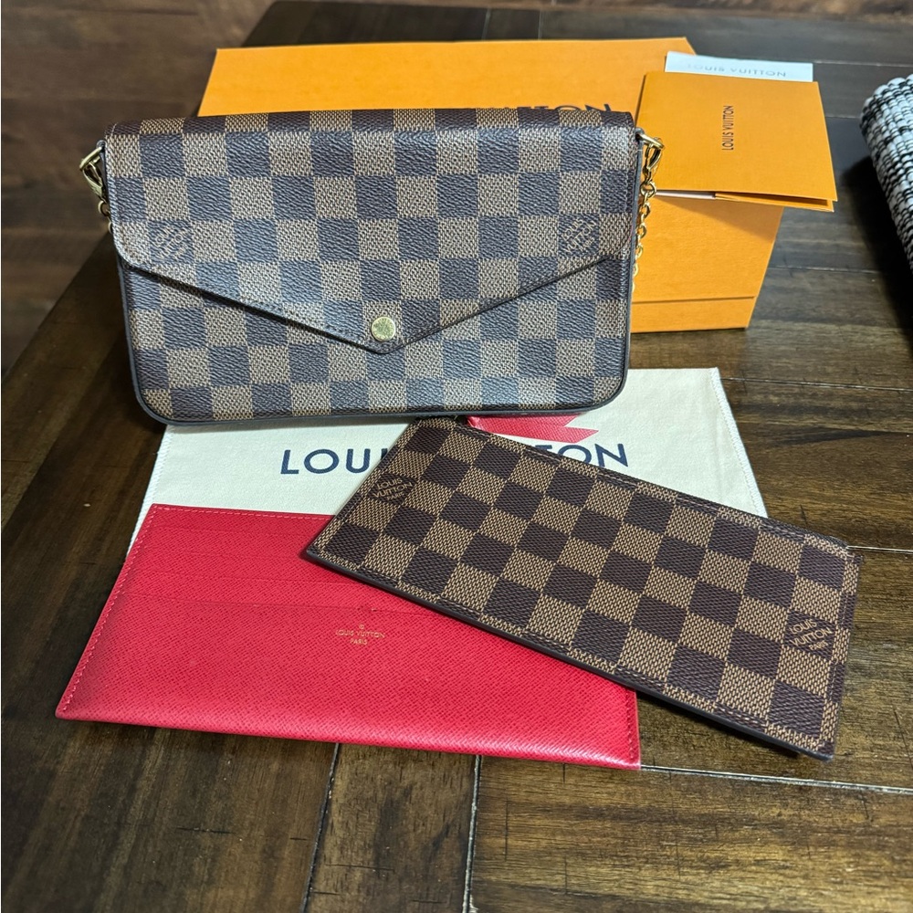 Louis Vuitton Pochette Félicie Damier Ebene